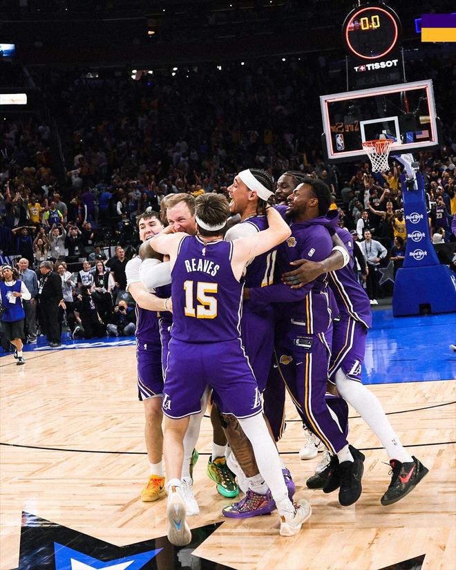 湖人客场掀翻步行者 三巨头兼容成夺冠关键