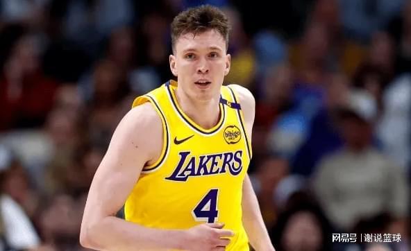 南湾湖人提前锁定常规赛西部榜首 布朗尼26分获