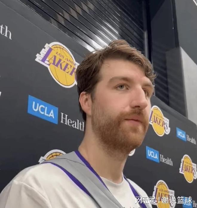 南湾湖人提前锁定常规赛西部榜首 布朗尼26分获