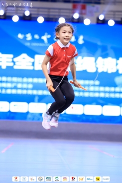 群雄逐鹿青春之城：2024年全国跳绳锦标赛在上虞