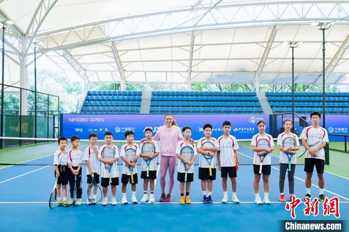 郑钦文首进WTA年终总决赛：退赛备战，目标锁定