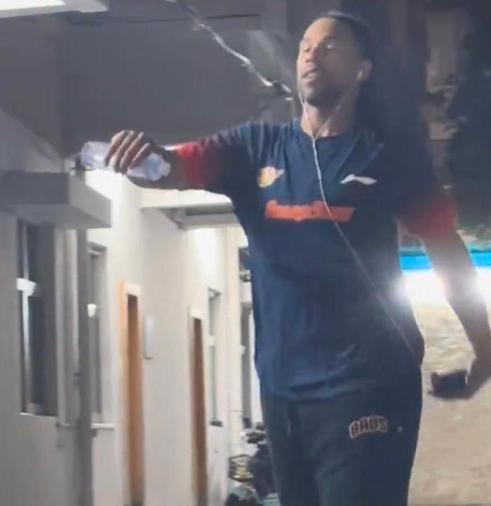 广东宏远季后赛前调整外援阵容 萨姆纳退出引阵